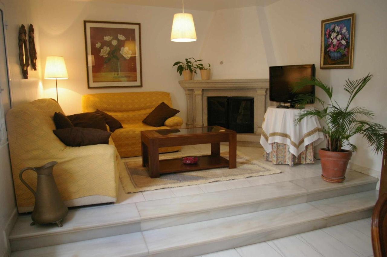 阿罗萨新镇Vivienda Tradicional Con Jardin Y Patio Interior别墅 外观 照片